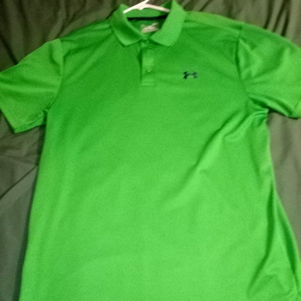 UNDER ARMOUR POLO SHIRT